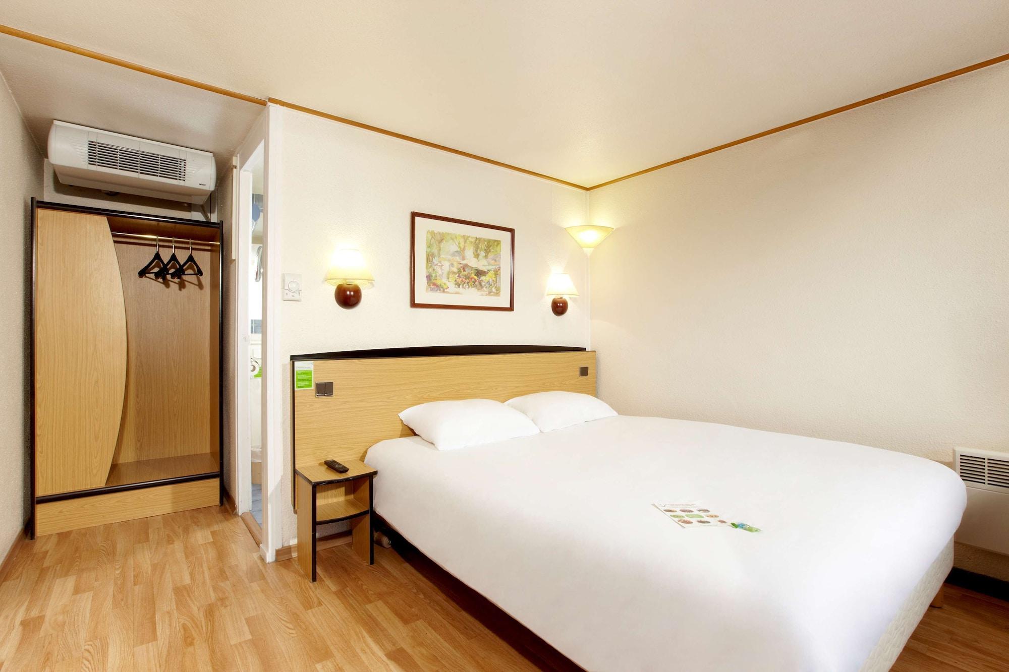 Campanile Bordeaux Ouest - Le Bouscat Hotel Exterior foto